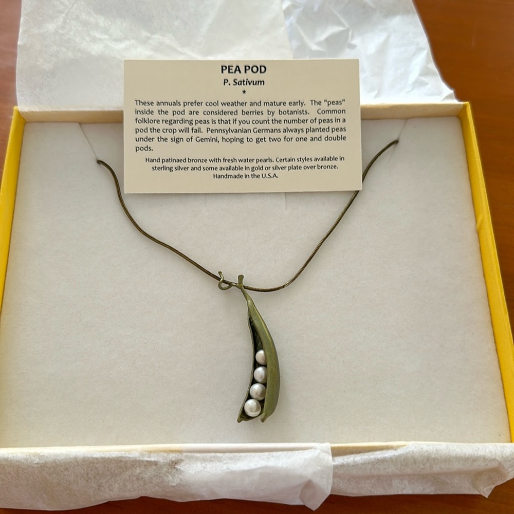 Michael Michaud Design Peapod Necklace